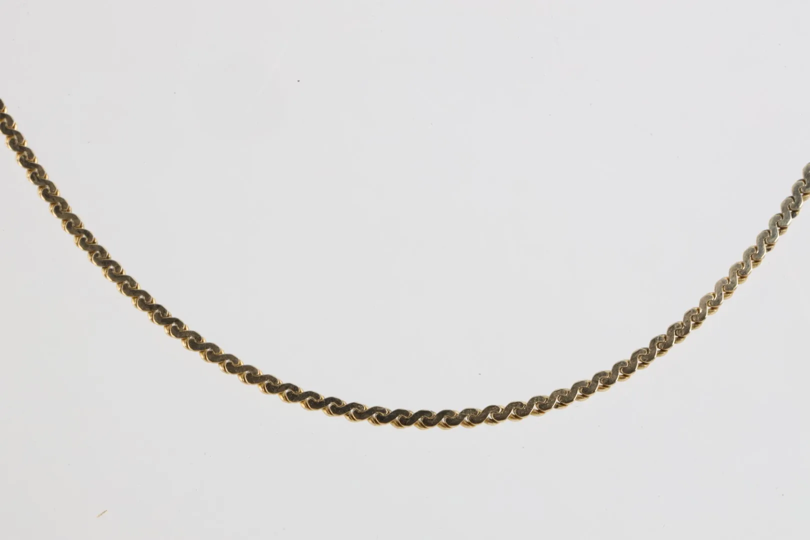 31.5" 14k Yellow Gold Serpentine Chain Necklace (6.69g.)