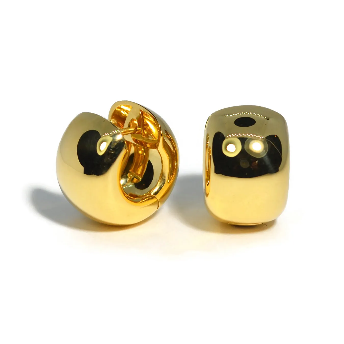 AFJ Gold Collection - Small Huggie Earrings, 18k Yellow Gold