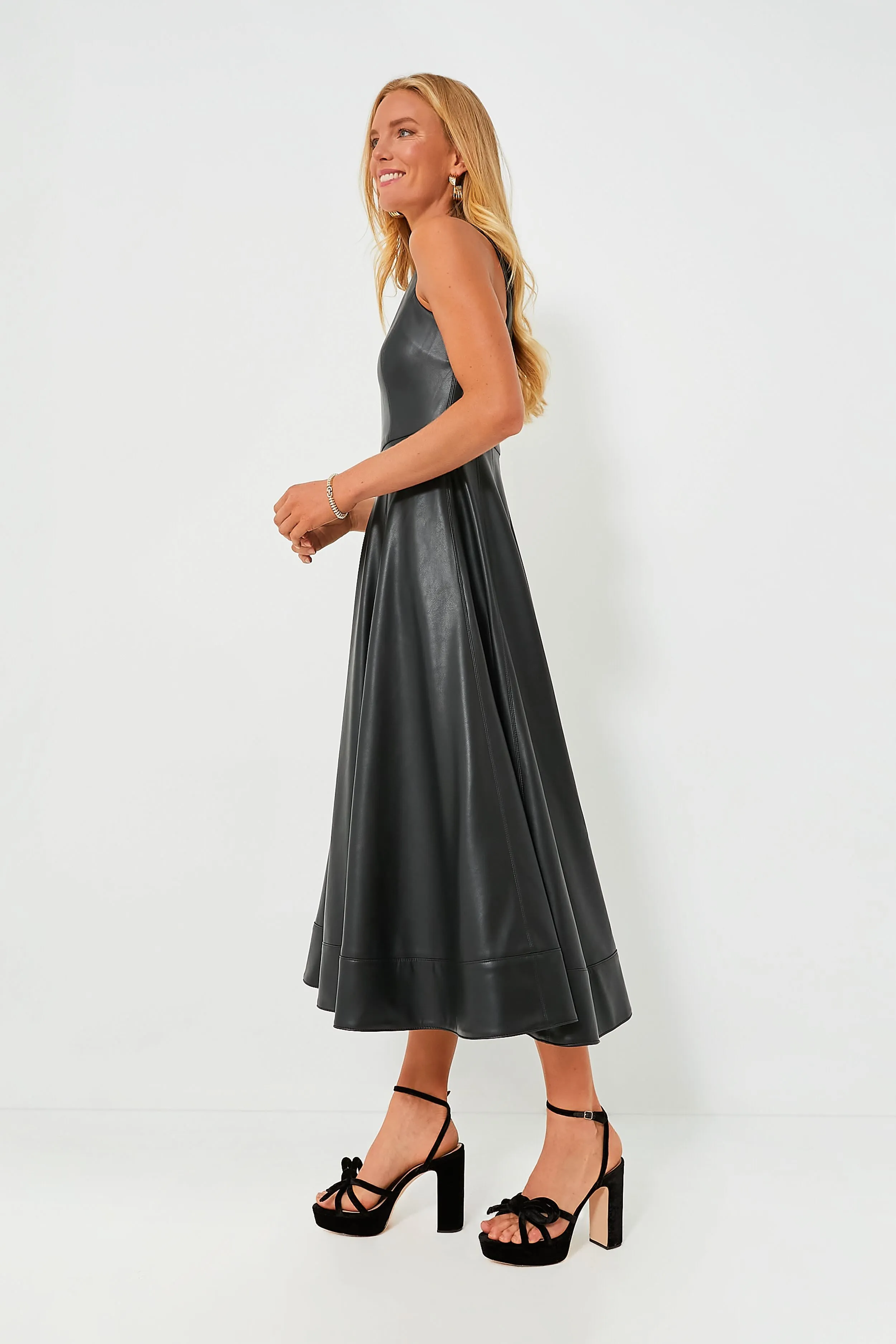 Black Soline Midi Dress