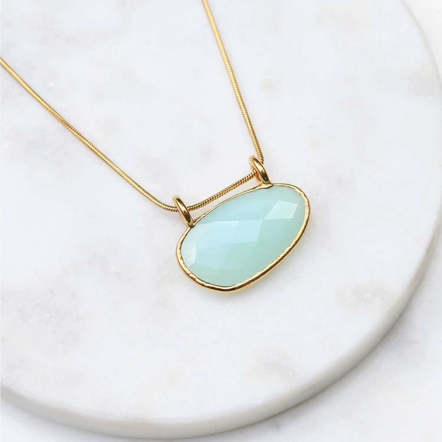 Blue Chalcedony Pendant Necklace in Rosecut