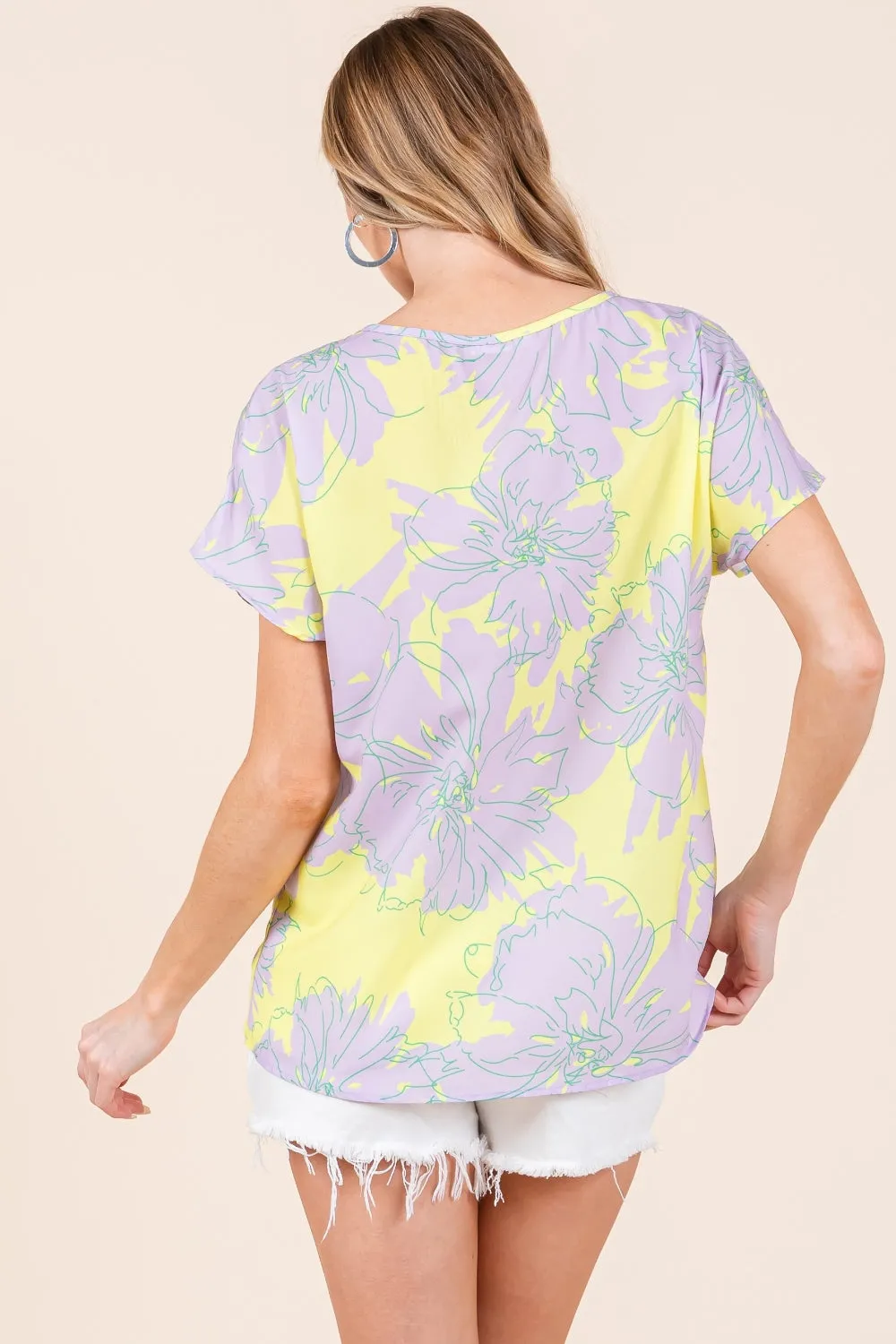 BOMBOM Floral Short Sleeve T-Shirt for Women - Comfortable Summer Casual Wear, Stylish Floral Print Top, Available in Multiple Sizes