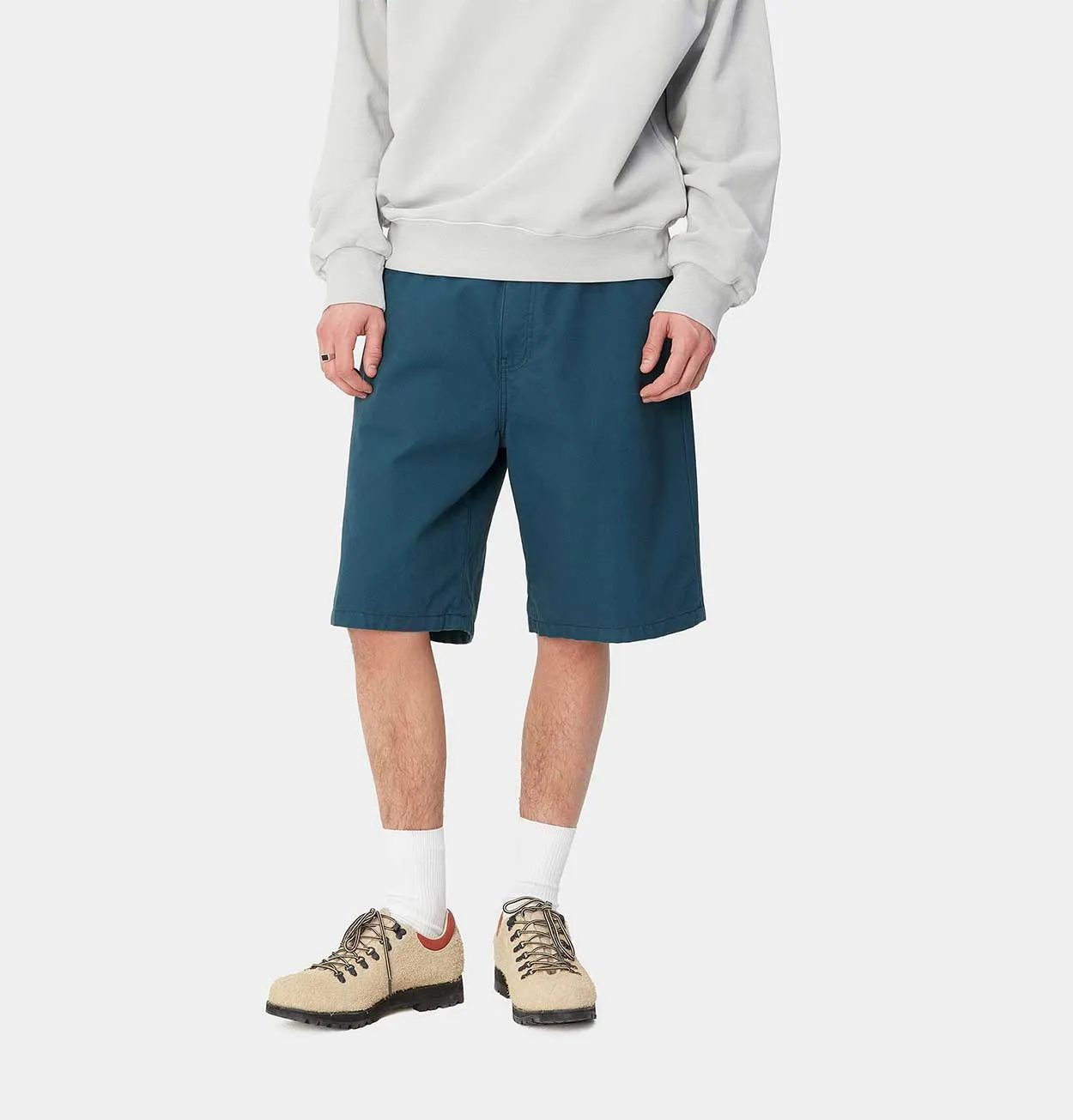 Carhartt WIP Landon Short in Naval