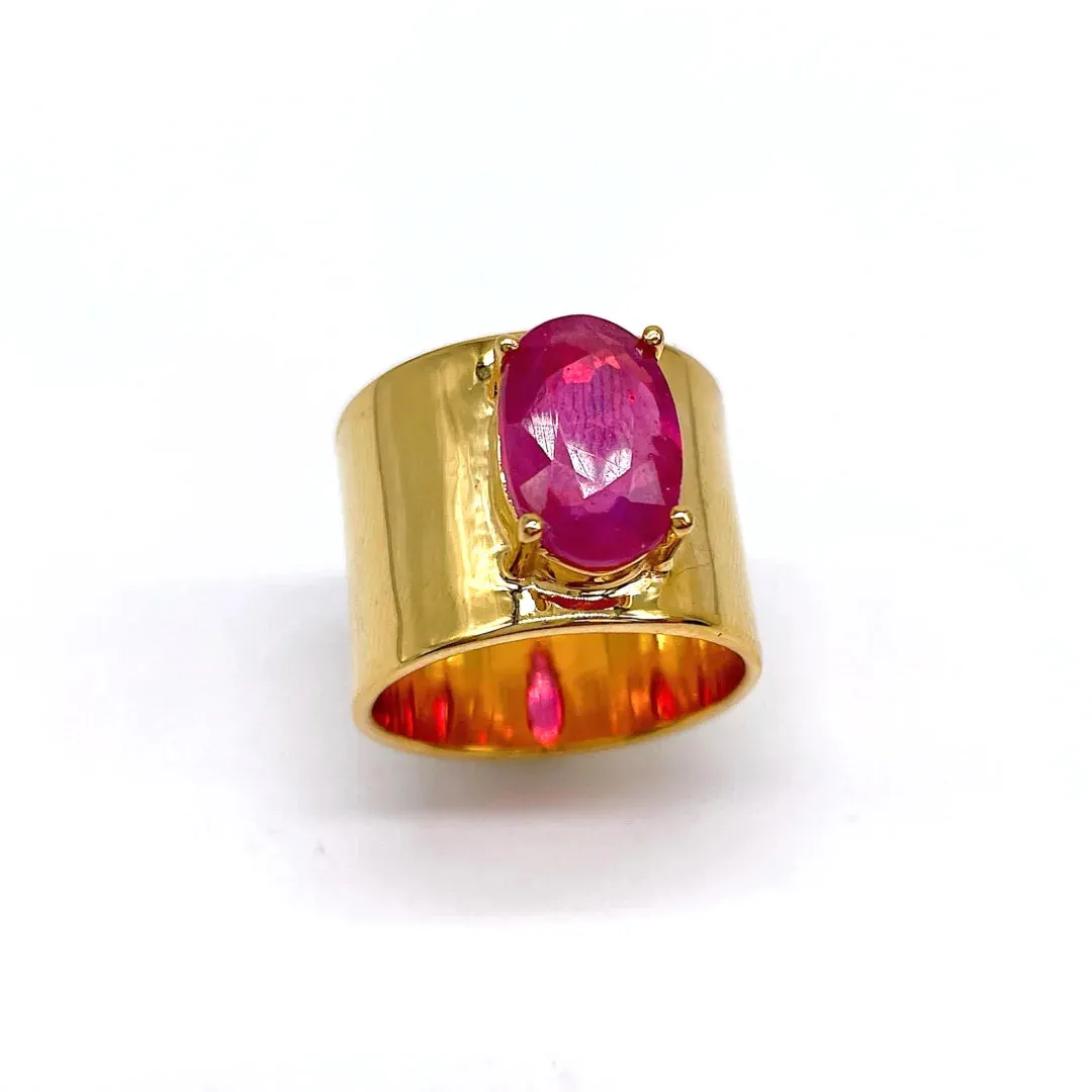 Tall Ring with Ruby Cabcohon gold