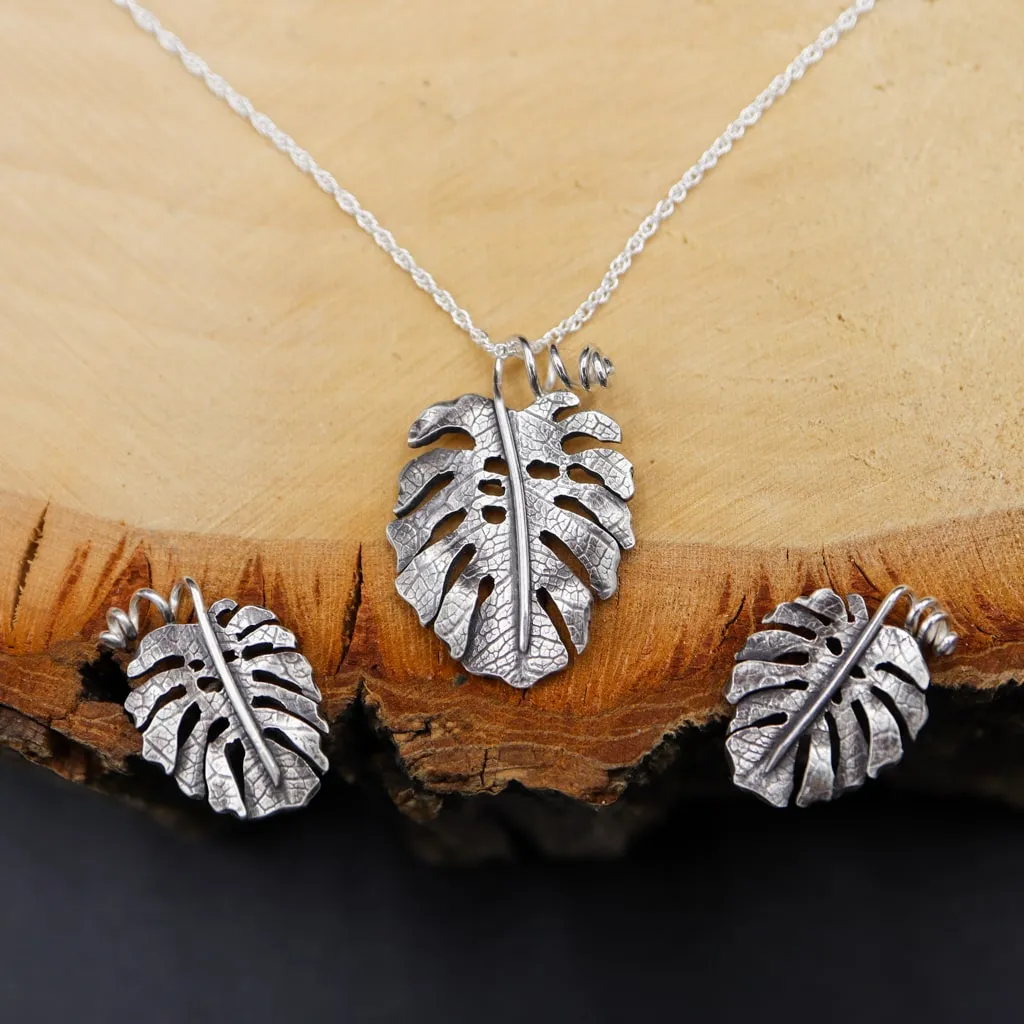 Tiny Monstera Deliciosa Necklace and Earrings Set